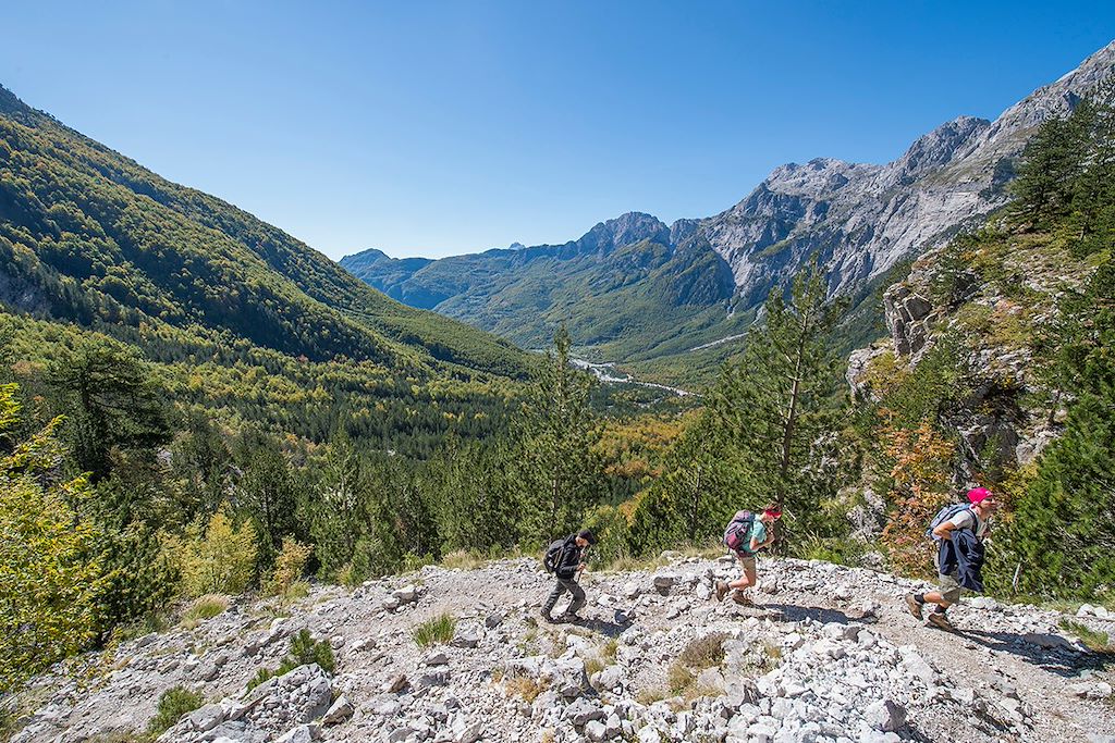 Image Itinérance De Cerem A Vuthaj - Randonnée Vallée De Theth Et Valbona