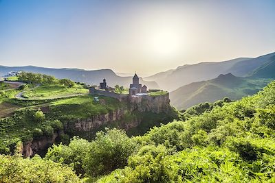 © Goinyk / Fotolia - Ancient monastery - Tatev - Arménie Ancient monastery - Tatev - Arménie