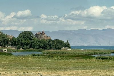 Ancien monastère Sevanavank - Lac Sevan - Arménie