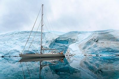 Voilier - Paradise bay - Antarctique