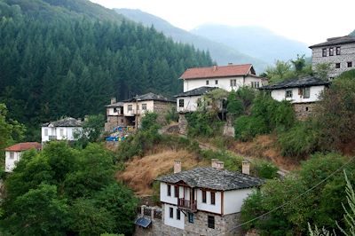 Kosovo Houses - Région des Rhodopes - Bulgarie