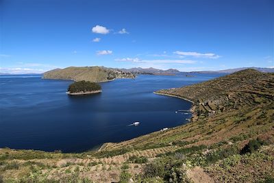 © Thomas Callens - Isla del Sol - Lac Titicaca - Bolivie Isla del Sol - Lac Titicaca - Bolivie