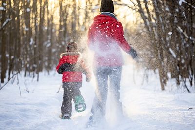 Raquettes en famille - Canada