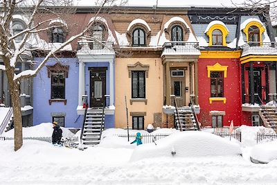 Le quartier du Plateau-Mont-Royal après une tempête de neige - Montréal - Québec - Canada