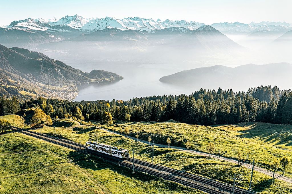 Image Glacier express - Train Centovalli - Rando Tessin - Train Bernina