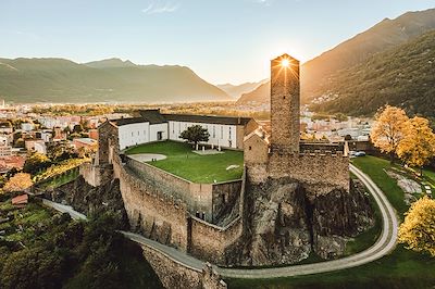 © Switzerland Tourism / Christian Meixner - Château de Castelgrande - Bellinzona - Suisse Château de Castelgrande - Bellinzona - Suisse