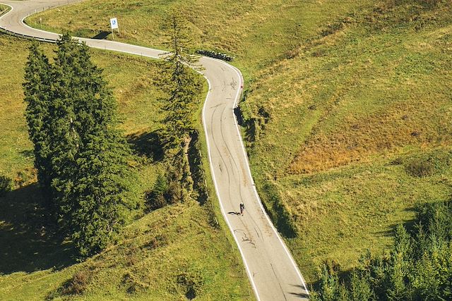 Voyage Escapade en gravel dans les Alpes suisses