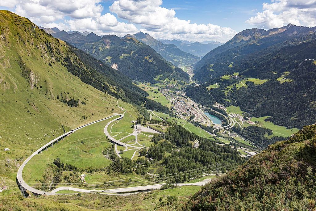 Image Alpes suisses en VTT - Glacier Express