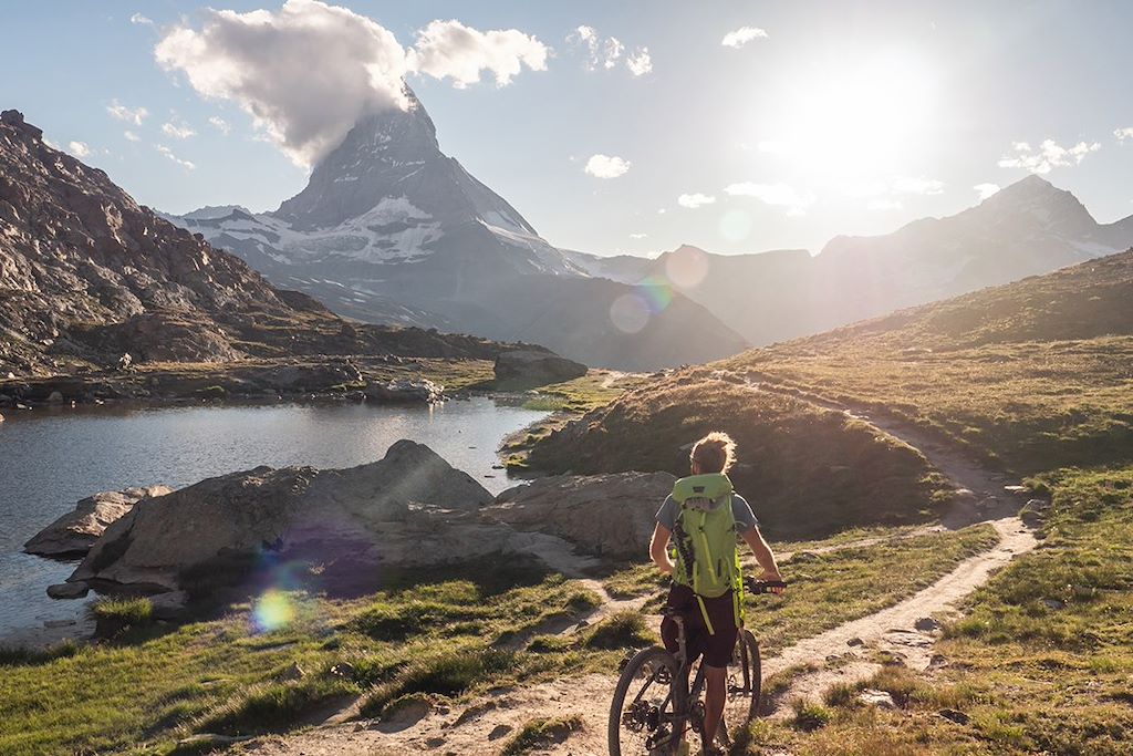 Image Alpes suisses en VTT - Glacier Express