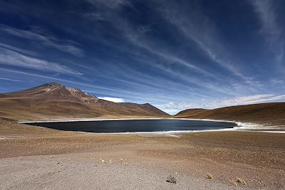 © Eric Balian - Laguna Miniques - San Pedro de Atacama - Chili Laguna Miniques - San Pedro de Atacama - Chili