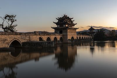 © Emmanuel Nataf - Pont de Shuanglong - Jianshui - Chine Pont de Shuanglong - Jianshui - Chine