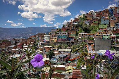 © Matthias Bachmaier / iStock - Comuna 13 - Medellin - Colombie Comuna 13 - Medellin - Colombie