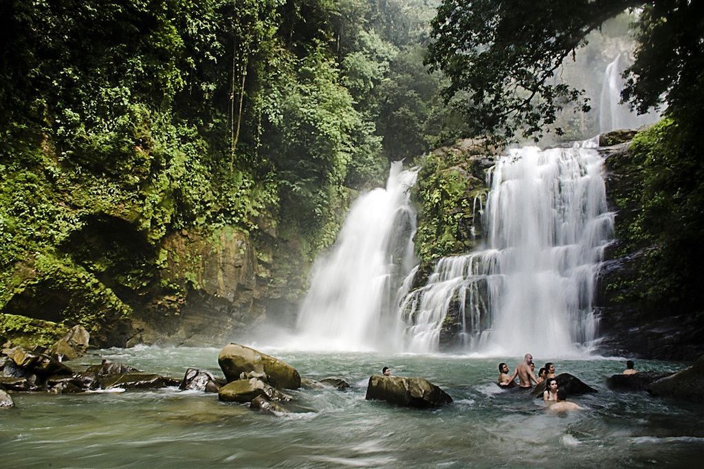 Image Randonnée cascade du Rio Celeste Tenorio - snorkelling isla Del Cano - observation Quetzal San Gerar
