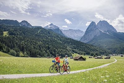 © Gebhardt Photography / Eurofun Touristik GmbH - Vélo- Garmisch-Partenkirchen - Bavière - Allemagne Vélo- Garmisch-Partenkirchen - Bavière - Allemagne