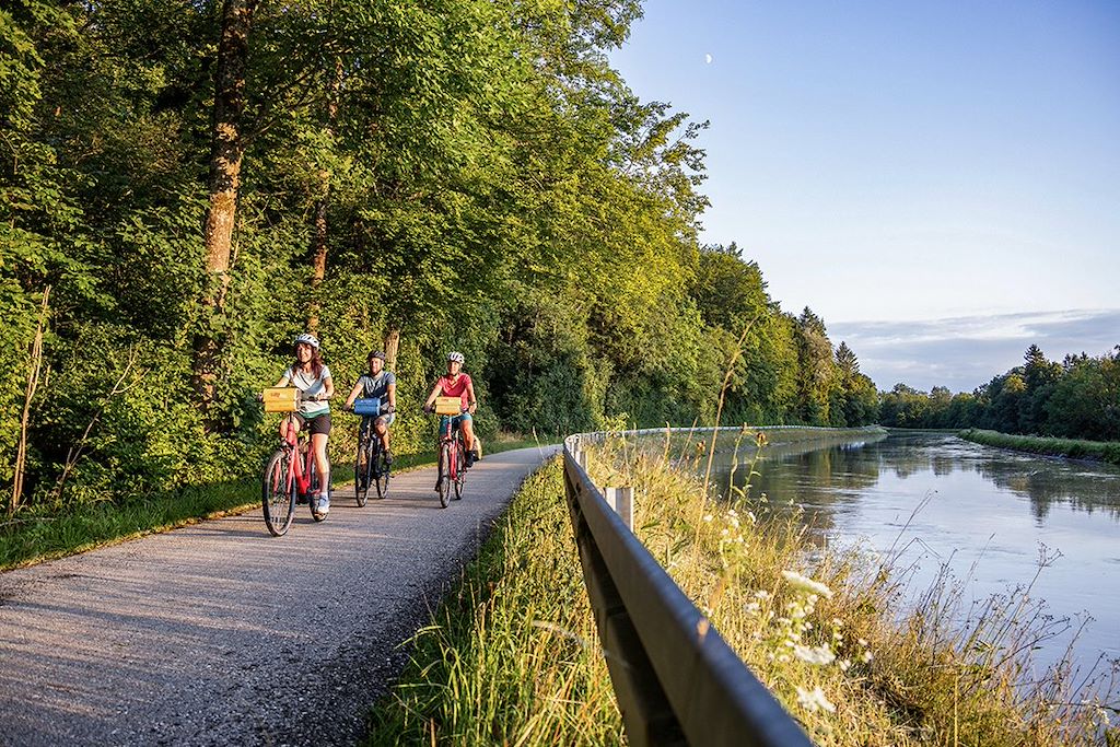Image Lacs de Bavière à vélo - Munich à vélo - Piste cyclable de l'Isar