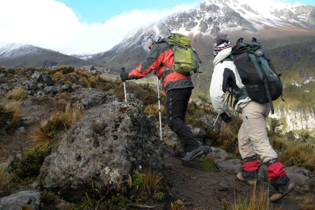 Voyage à pied : Dix volcans d\'Equateur