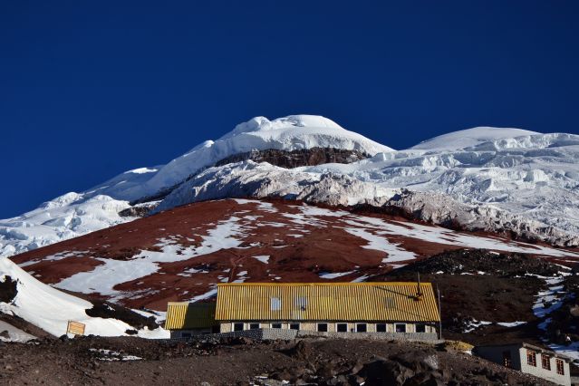 Image Cotopaxi (5897m) et Chimborazo (6268m)