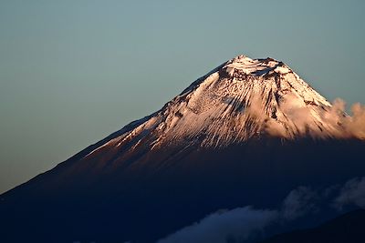 © momo / Adobe Stock - Volcan Tungurahua - Equateur Volcan Tungurahua - Equateur