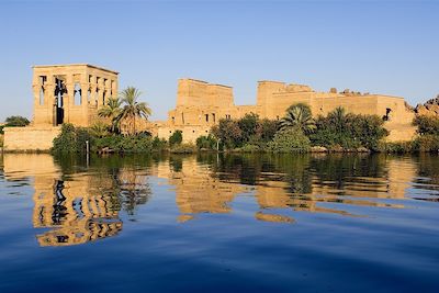 © OT égypte - Temple de Philae - Assouan - Égypte Temple de Philae - Assouan - Égypte