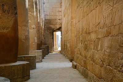 © Eve Messulam - Temple de Karnak - Louxor - Egypte Temple de Karnak - Louxor - Egypte