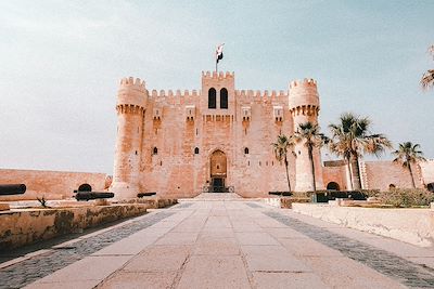 © Juan Nino / Unsplash - Citadelle de Qaitbay - Alexandrie - Egypte Citadelle de Qaitbay - Alexandrie - Egypte