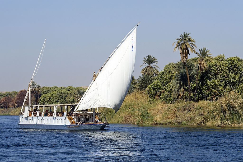 Image Pyramides de Gizeh - Desert blanc - Abou Simbel - Philae