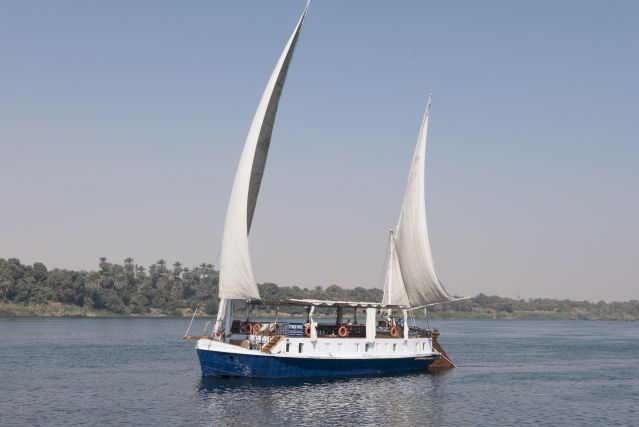 Image Sandal sur le Nil