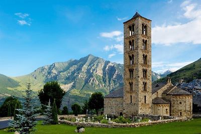 © Office du tourisme de Boi - Sant Climent de Taull - Parc national d'Aigüestortes - Pyrénées - France Sant Climent de Taull - Parc national d'Aigüestortes - Pyrénées - France