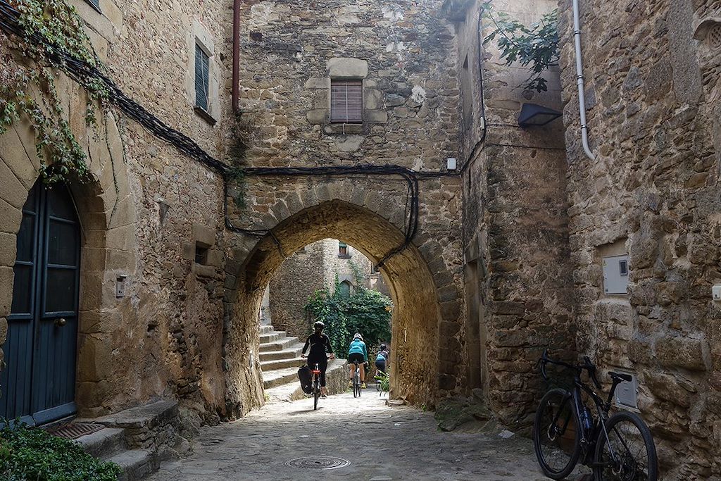 Image Catalogne à vélo électrique – Séjour autour de Gérone – La Costa Brava à vélo