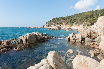 © gitanna / Adobe Stock - Costa Brava - Province de Gérone - Catalogne - Espagne Costa Brava - Province de Gérone - Catalogne - Espagne