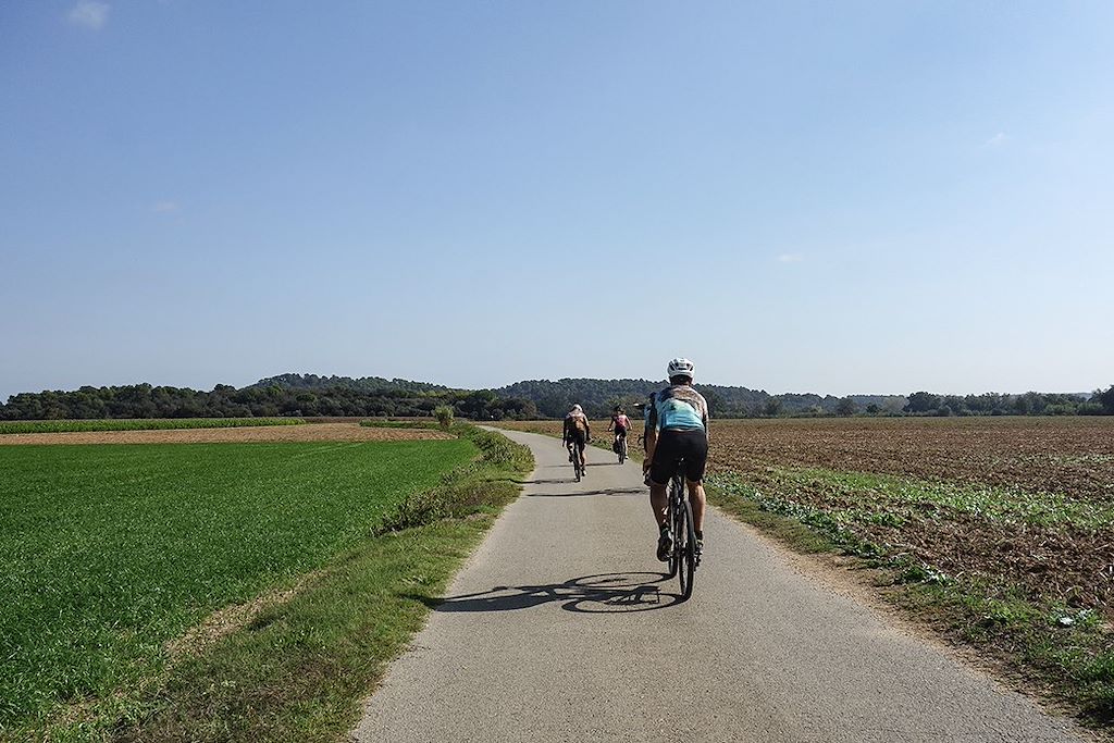 Image Voyage Gravel Espagne - Parcours Gravel Gérone - Costa Brava en Gravel