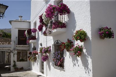 Village de Bubión dans les montagnes de la Sierra Nevada - Alpujarra - Espagne