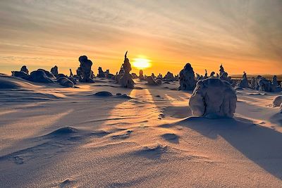 Soleil de midi en Laponie - Finlande