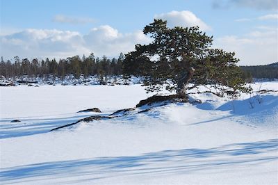 Le lac Inari gelé - Finlande