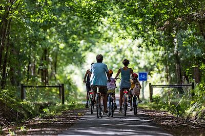 Cyclotourisme en famille - France