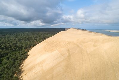© La Vélodyssée / Drone Win Air - Aurélie Stapf - La Vélodyssée - Dune du Pilat - France La Vélodyssée - Dune du Pilat - France