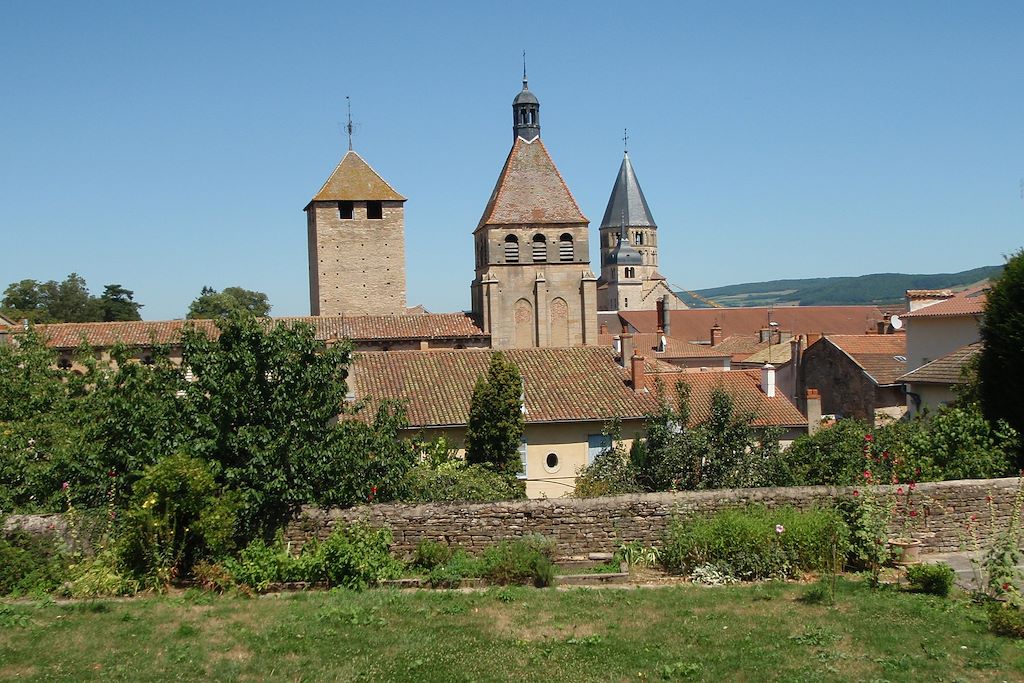 Image Tour de Bourgogne à vélo - Voie Bleue - Abbaye de Cluny