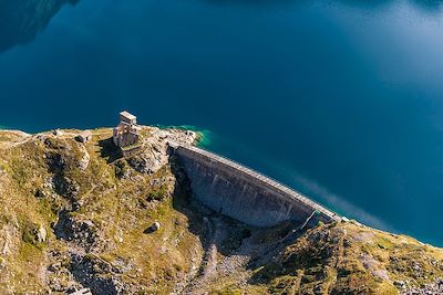 © FELIX Alain / hemis.fr - Vallée de Louron - Hautes-Pyrénées - France Vallée de Louron - Hautes-Pyrénées - France