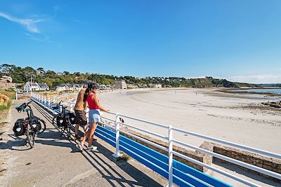 © Emmanuel Berthier / EV4 - Trebeurden - La Velomaritime - Eurovelo 4 - Côtes-d'Armor - Bretagne - France Trebeurden - La Velomaritime - Eurovelo 4 - Côtes-d'Armor - Bretagne - France