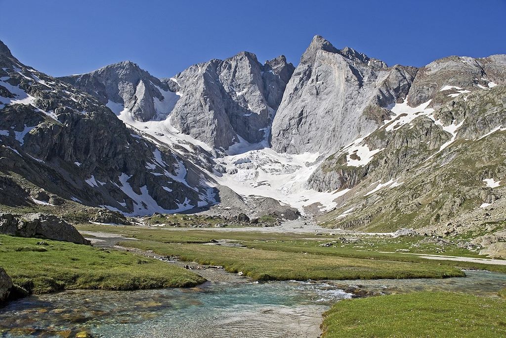 Voyage Trek et sommet du Vignemale (3298m) 2