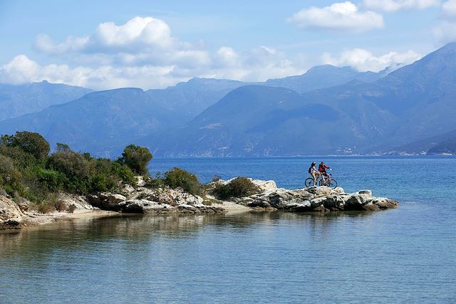 Voyage De Bastia à Ajaccio par la côte ouest