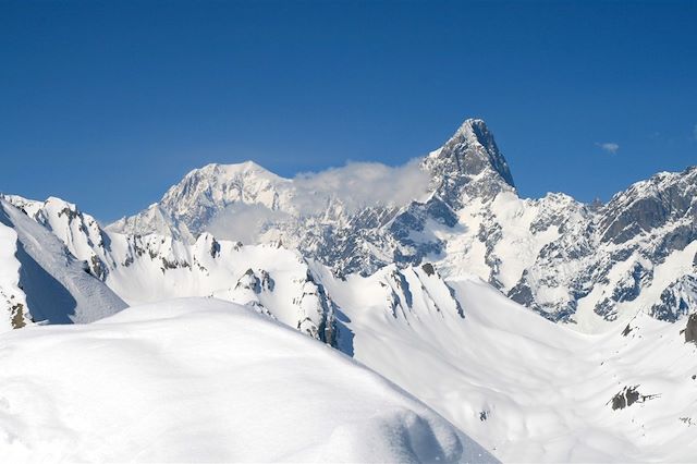 Voyage Le Grand Saint Bernard en raquettes