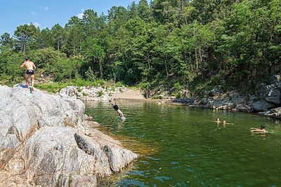 © GUIZIOU Franck / hemis.fr - Saint-Jean du Gard - Cévennes - France Saint-Jean du Gard - Cévennes - France
