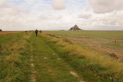 © Laurent Granier - En direction du Mont Saint-Michel - France En direction du Mont Saint-Michel - France