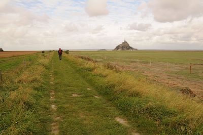 En direction du Mont Saint-Michel - France