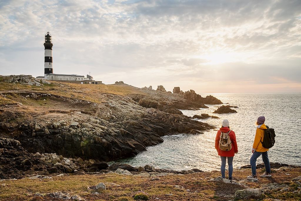 Phare du Créach - Ouessant - Office de Tourisme - Vacances en Bretagne