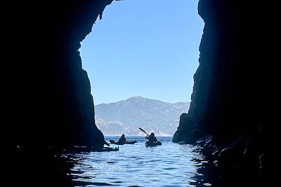 La grotte des amoureux dans les calanques de Piana - Corse - France