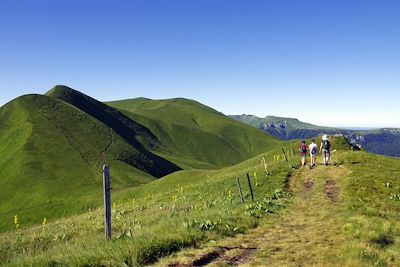 Petits aventuriers des volcans d'Auvergne