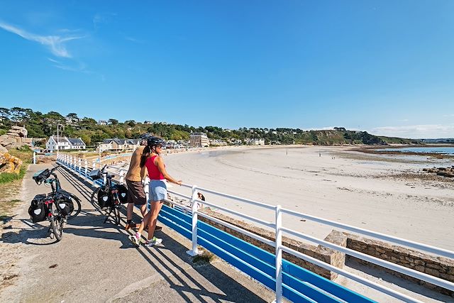 Voyage Bréhat et Côte de Granit rose, la Bretagne à vélo