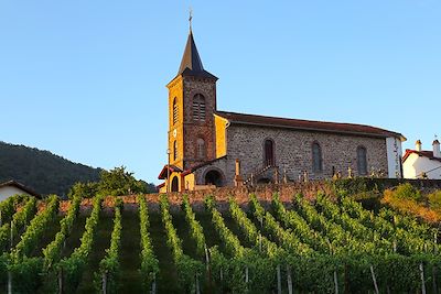 Vignoble d’Irouléguy et église d’Ispoure - Pays-Basque - France